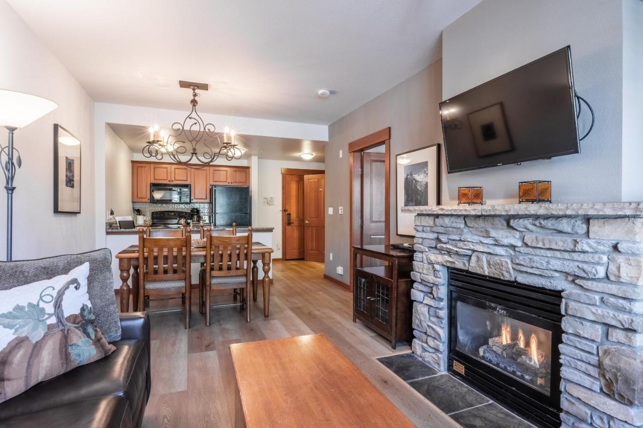 Village 1416 Grand Sierra Fourth 1 Bedroom 1 Bath Just Steps To Gondola * Mammoth Lakes